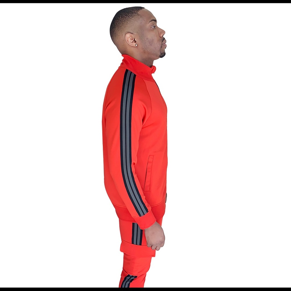 Tracksuit - Picture 2 of 5